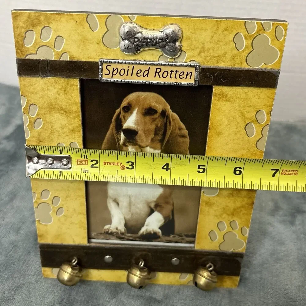 The Unbranded Brand dog photo